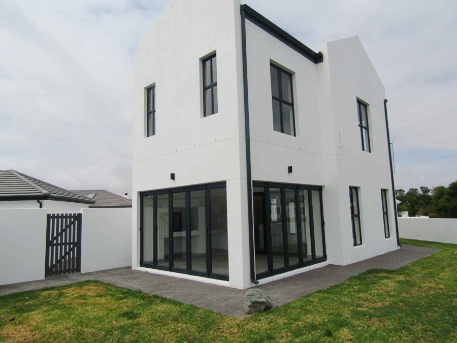 3 Bedroom Property for Sale in Shelley Point Western Cape